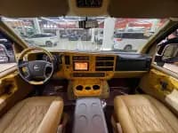 2014 SAVANA 5.3L AWD Leader Edition — миниатюра 3