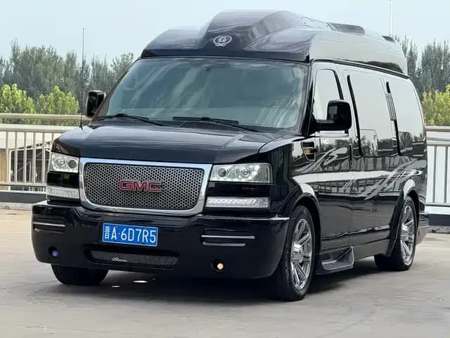 2013 SAVANA 5.3L AWD Leader Edition