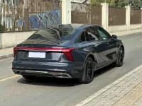 Hongqi H5 2023 2.0T Automatic Intelligent Flagship Edition — миниатюра 12