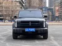 iCAR 03 2024 Model 401km 2WD Standard Advanced Edition — миниатюра 2