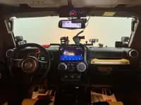 2013 Jeep Wrangler 3.6L Sahara 4-Door — миниатюра 7