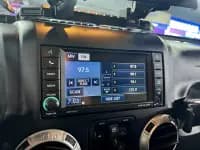 2017 Jeep Wrangler 3.6L Rubicon Four-Door Comfort Edition — миниатюра 9