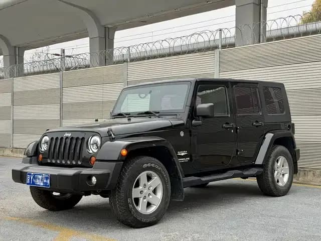 2008 Jeep Wrangler 3.8L Sahara 4-door version
