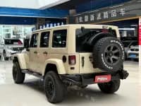2012 Jeep Wrangler 3.6L Sahara 4-Door — миниатюра 5