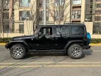 2017 Jeep Wrangler 3.0L Sahara Four-Door Comfort Edition — миниатюра 13