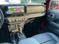 2024 Jeep Wrangler 2.0T Sahara 4-Door Edition — миниатюра 26