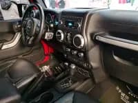 2017 Jeep Wrangler 3.0L Sahara Four-Door Comfort Edition — миниатюра 8