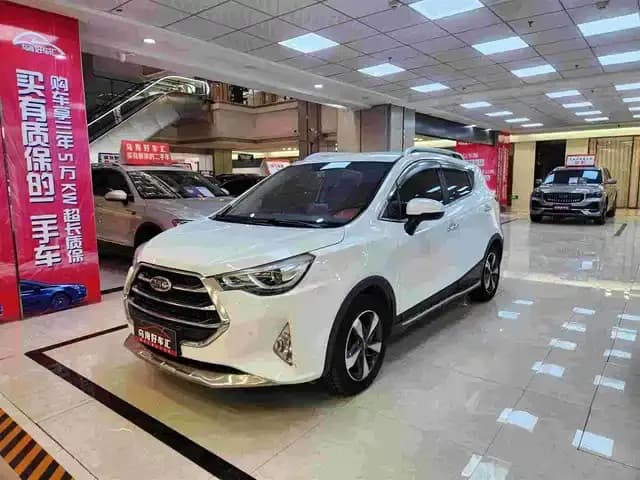 Refine S3 2017 1.6L CVT Luxury Intelligent Model