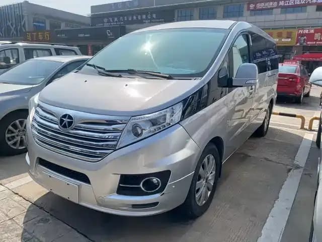 Refine M5 2014 Colorful Travel 2.0T Gasoline Automatic Business Edition