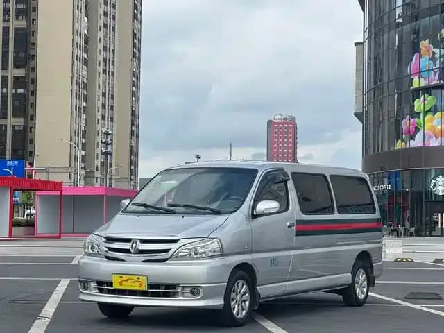 Grace 2010 2.7L-3rd Generation Royal Luxury Long Wheelbase 11 Seats 2TR