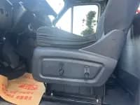 Teshun 2021 2.8T Space King Taurus Edition Short Wheelbase Mid-High Roof 6-Seater Diesel National VI JX493 — миниатюра 13