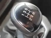 Teshun 2019 2.8T Commercial Vehicle Short Wheelbase Mid-Roof 6-Seater National VI JX493 — миниатюра 17