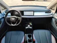 Geely Geometry E Firefly 2022 Model 320KM Cute Tiger 4-Seater — миниатюра 10