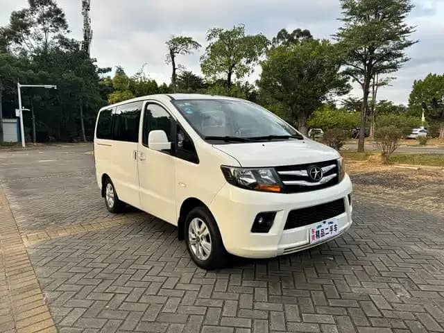 Refine M3 2015 Maker Edition 1.6L Luxury Smart Model