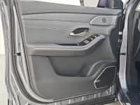 Jetour Mountain & Sea L9 2024 Model 1.5TD 2DHT Max 5-Seater — миниатюра 15