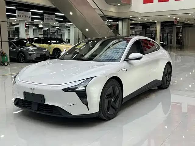 2024 Geely X7 Standard Edition