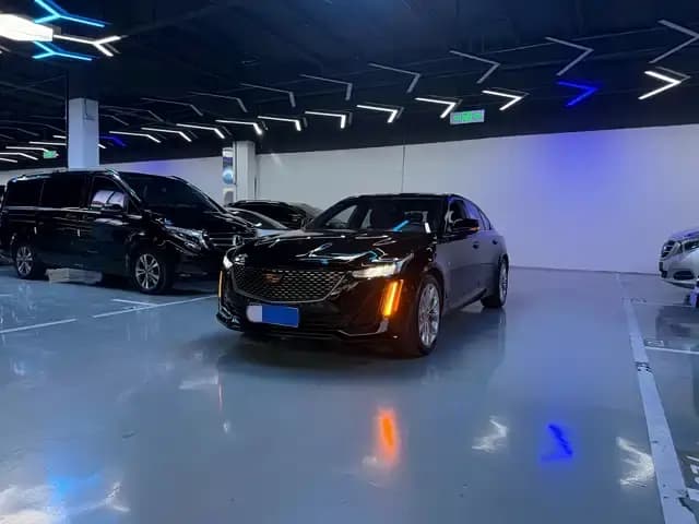 2022 Cadillac CT5 28T Luxury