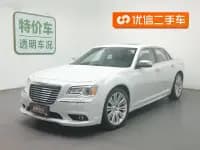 2013 Chrysler 300C Imported Model, 3.6L Premium Edition — миниатюра 1