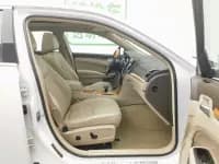 2013 Chrysler 300C Imported Model, 3.6L Premium Edition — миниатюра 23