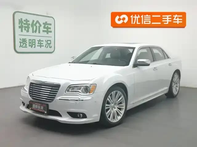2013 Chrysler 300C Imported Model, 3.6L Premium Edition