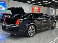 2016 Chrysler 300C Imported Model 3.0L Super Edition — миниатюра 7