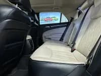 2016 Chrysler 300C Imported Model 3.0L Super Edition — миниатюра 10