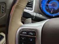 2013 Chrysler 300C Imported Model 3.6L Premium Edition — миниатюра 23