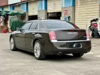 2013 Chrysler 300C Imported Model 3.6L Premium Edition — миниатюра 6