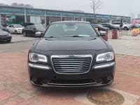 2013 Chrysler 300C Imported Model 3.6L Premium Edition — миниатюра 2