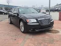 2013 Chrysler 300C Imported Model 3.6L Premium Edition — миниатюра 3