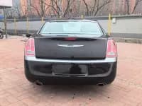 2013 Chrysler 300C Imported Model 3.6L Premium Edition — миниатюра 7