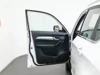 Kaiyi X3 2016 1.6L Manual Intelligent Connectivity III Edition — миниатюра 8