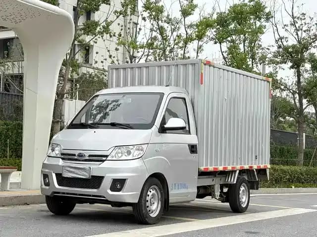 Yujin 2021 1.5L 3600 Barrel Fence Happiness Edition T70L Single Cab DAM15KR