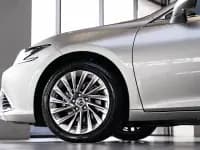 Lexus ES 2025 300h Executive Edition — миниатюра 8