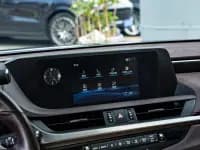 Lexus ES 2020 300h Premium Edition — миниатюра 16