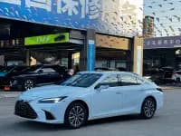 Lexus ES 2025 200 Premium Edition — миниатюра 1
