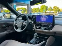 Lexus ES 2025 200 Premium Edition — миниатюра 9