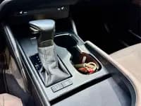 Lexus ES 2022 300h Premium Edition — миниатюра 24