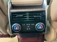 Range Rover 2024 3.0 L6 400PS Extended Wheelbase 7-Seater — миниатюра 20