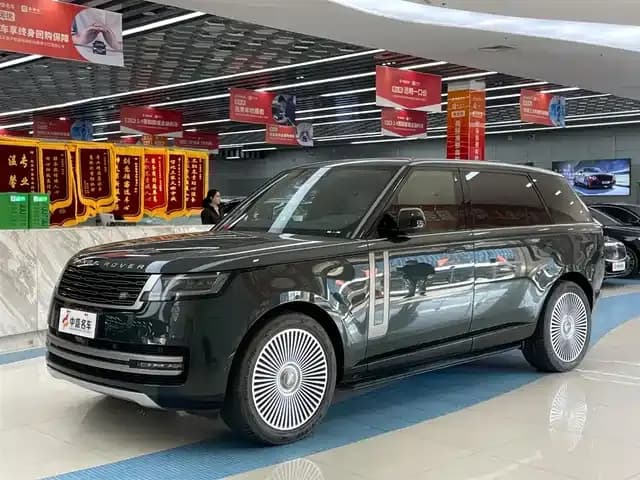 Range Rover 2024 3.0 L6 400PS Extended Wheelbase 7-Seater