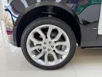 Range Rover 2022 3.0 L6 400PS Legendary Extended Classic Edition — миниатюра 22