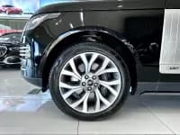 Range Rover 2021 3.0 L6 Legendary Long Wheelbase Classic Edition — миниатюра 30