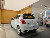 2016 Swift 1.5L Manual Fashion Edition — миниатюра 23