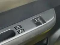 2012 Swift 1.3L Manual Value Edition — миниатюра 9