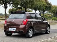 2016 Swift 1.5L Automatic Fashion Cool Play Edition — миниатюра 7
