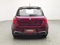 2015 Swift 1.5L Automatic Limited Edition — миниатюра 4