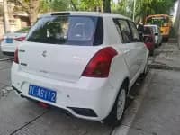 2013 Swift 1.3L Manual Value Edition — миниатюра 4