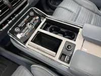 Navigator 2022 3.5T Long Wheelbase Presidential Edition — миниатюра 23