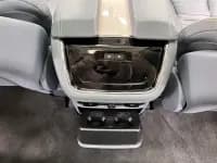 Navigator 2022 3.5T Long Wheelbase Presidential Edition — миниатюра 29