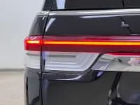 Navigator 2022 3.5T Long Wheelbase Presidential Edition — миниатюра 34